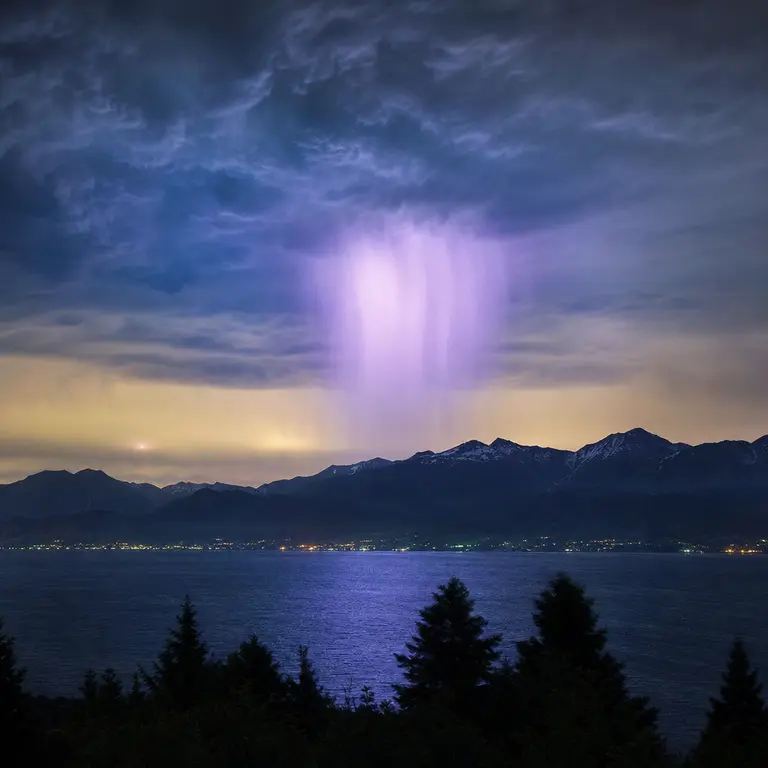 The Earthquake Light Nobody Believed for Centuries